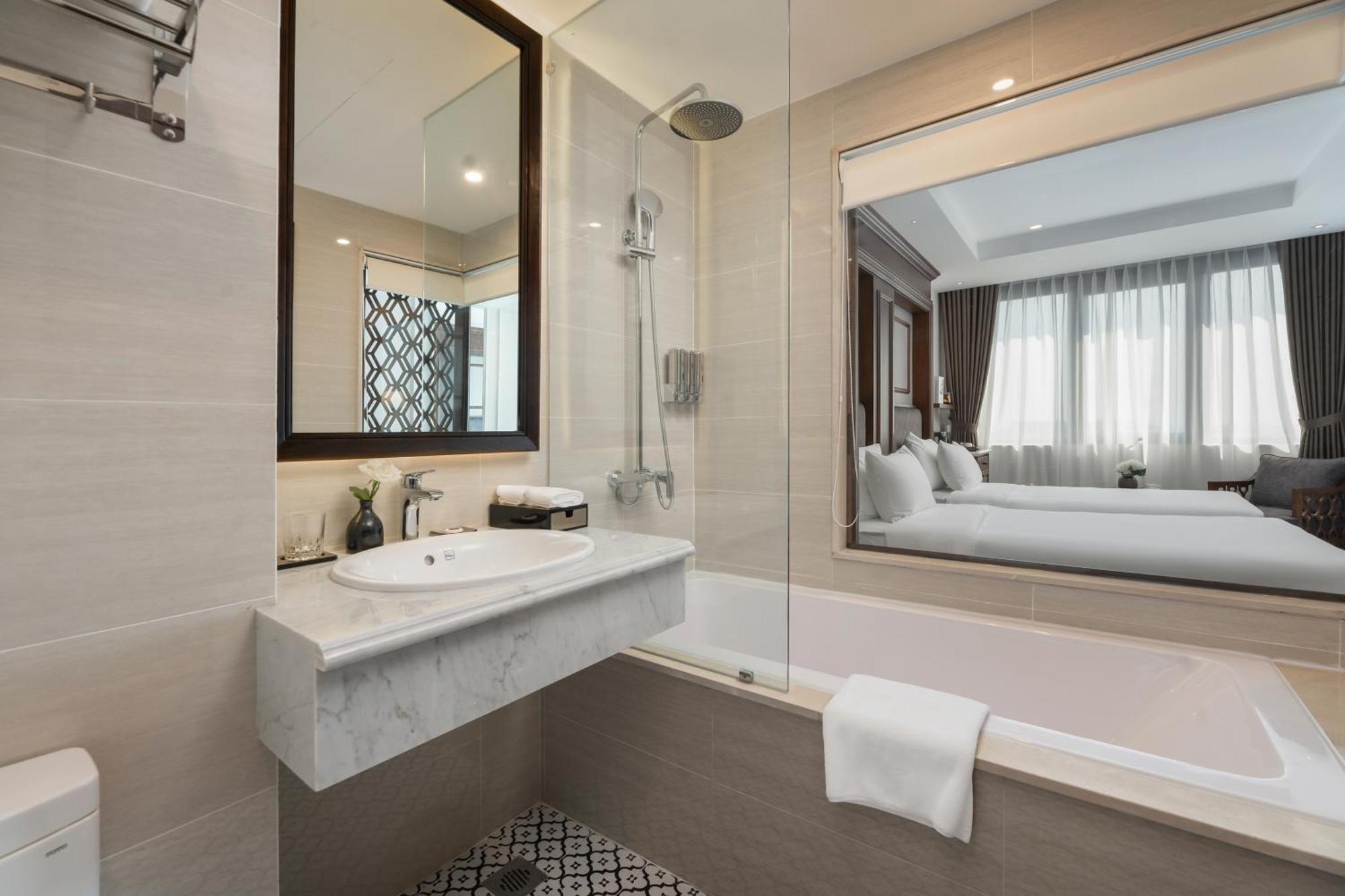 האנוי The Q Boutique Hotel מראה חיצוני תמונה